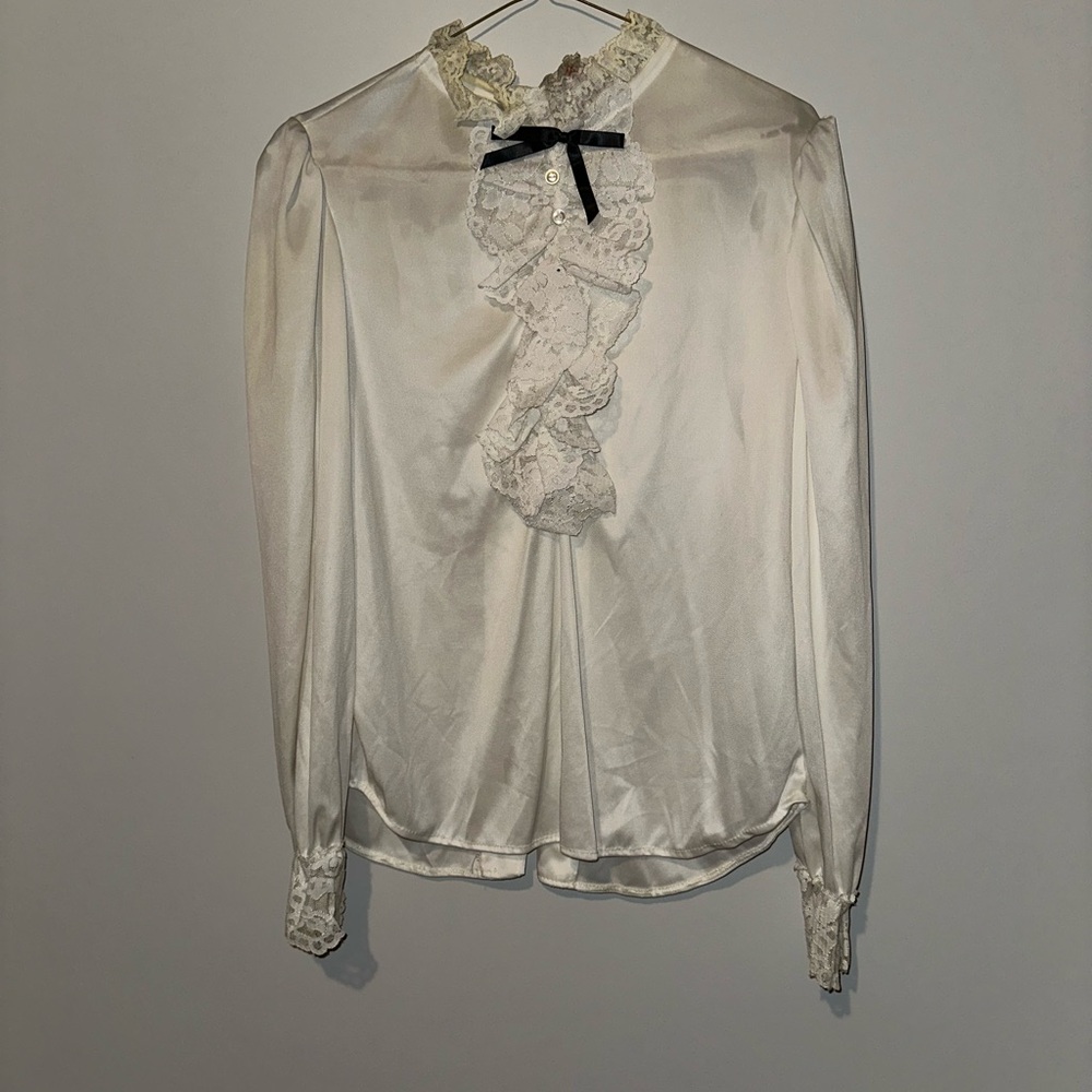 1960s Vintage Victorian Blouse